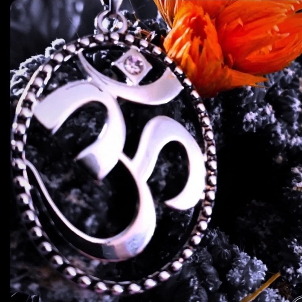 New Aum Om Sterling Silver Artisan White Sapphire Leather Namaste Yoga Necklace